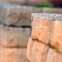 mur